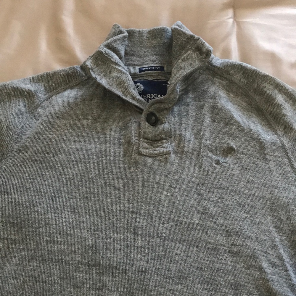 American Eagle Outfitters long sleeve